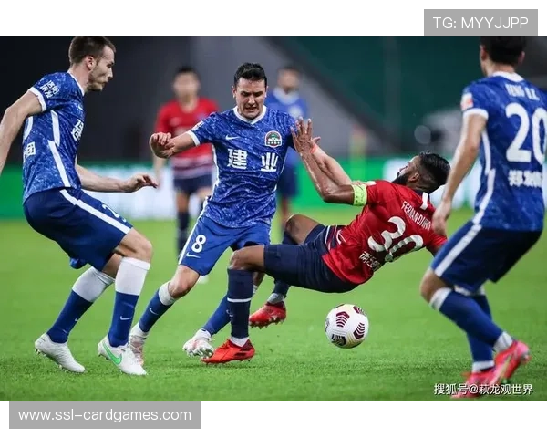 法甲巴黎FC门将萨福诺夫伤缺，德比战添变数